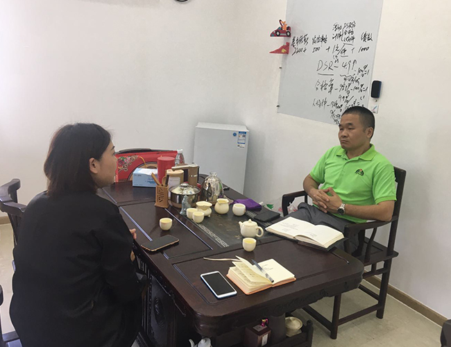飛橙教育許茹冰老師深入走訪企業(yè)親授互聯(lián)網(wǎng)運(yùn)營秘訣